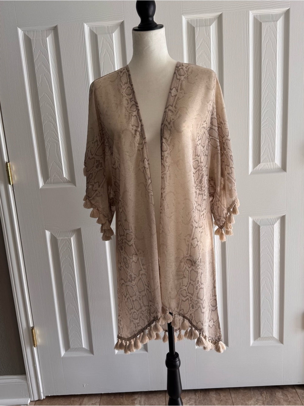Judith March Beige Long Sleeve Duster with Teal Geometric Embroidered Detail